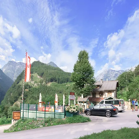 招待所 Pass Lueg 3*